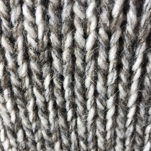 Beretta super soft grey and cream multi knit pattern sweater/ L/Italian/Alpaca - Picture 6 of 14